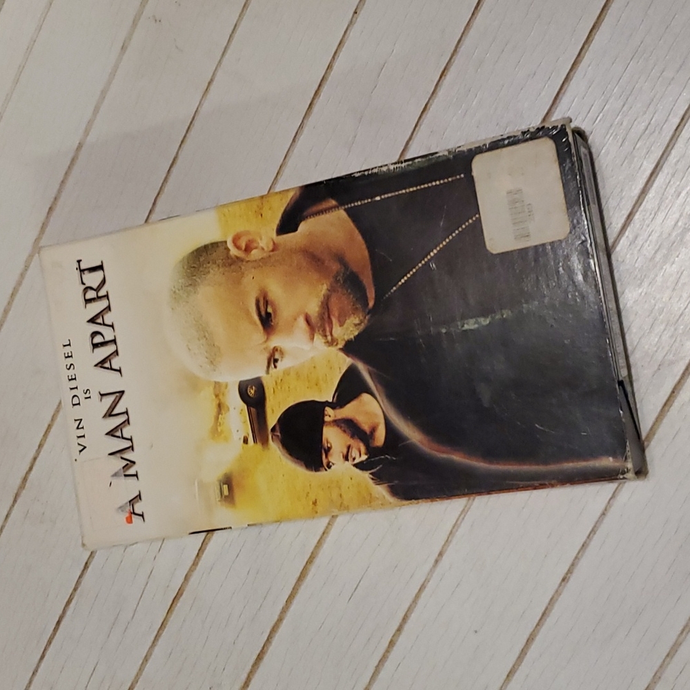 6/$10 A Man Apart VHS Tape